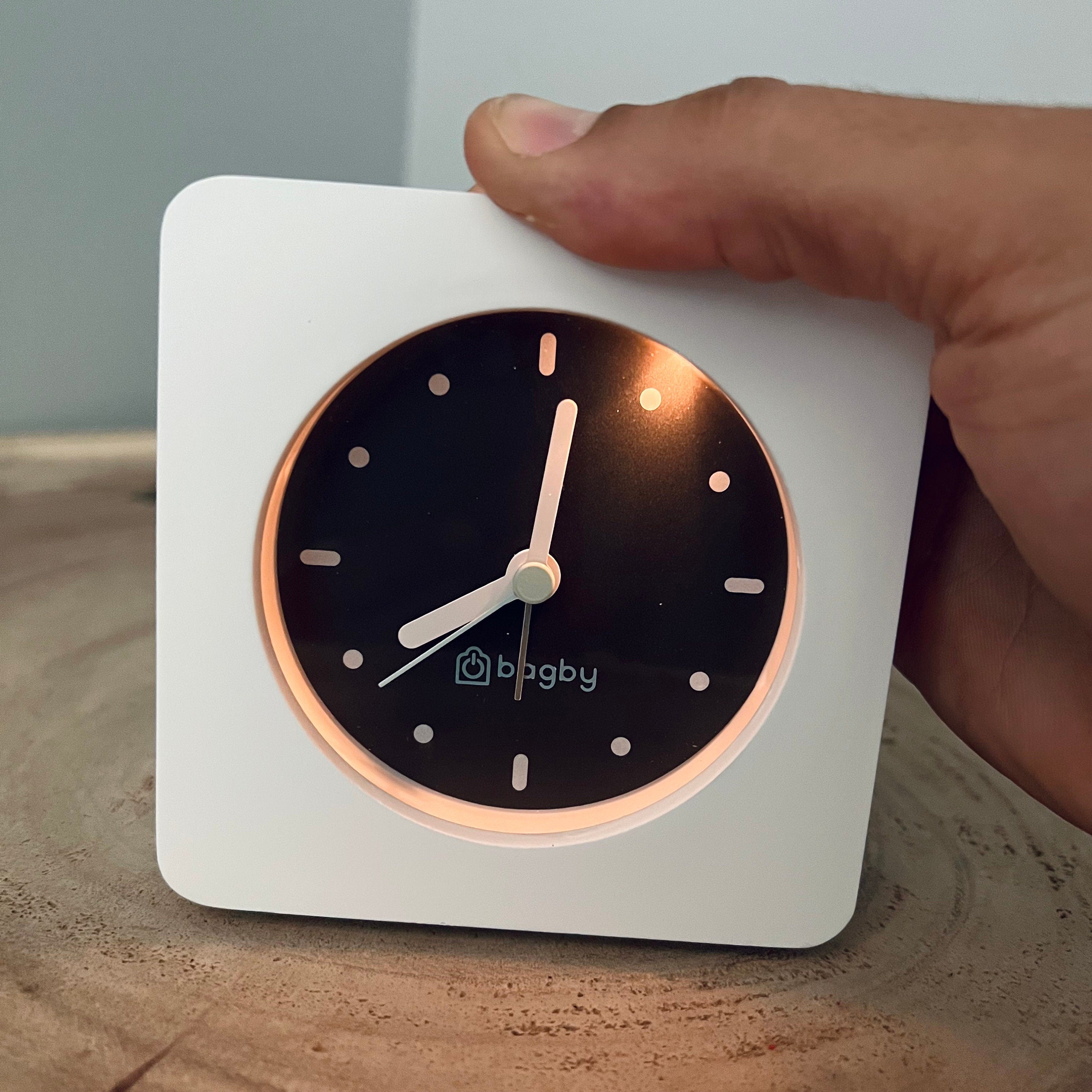 Minimalist White Analog Alarm Clock with Silent Movement and Snooze