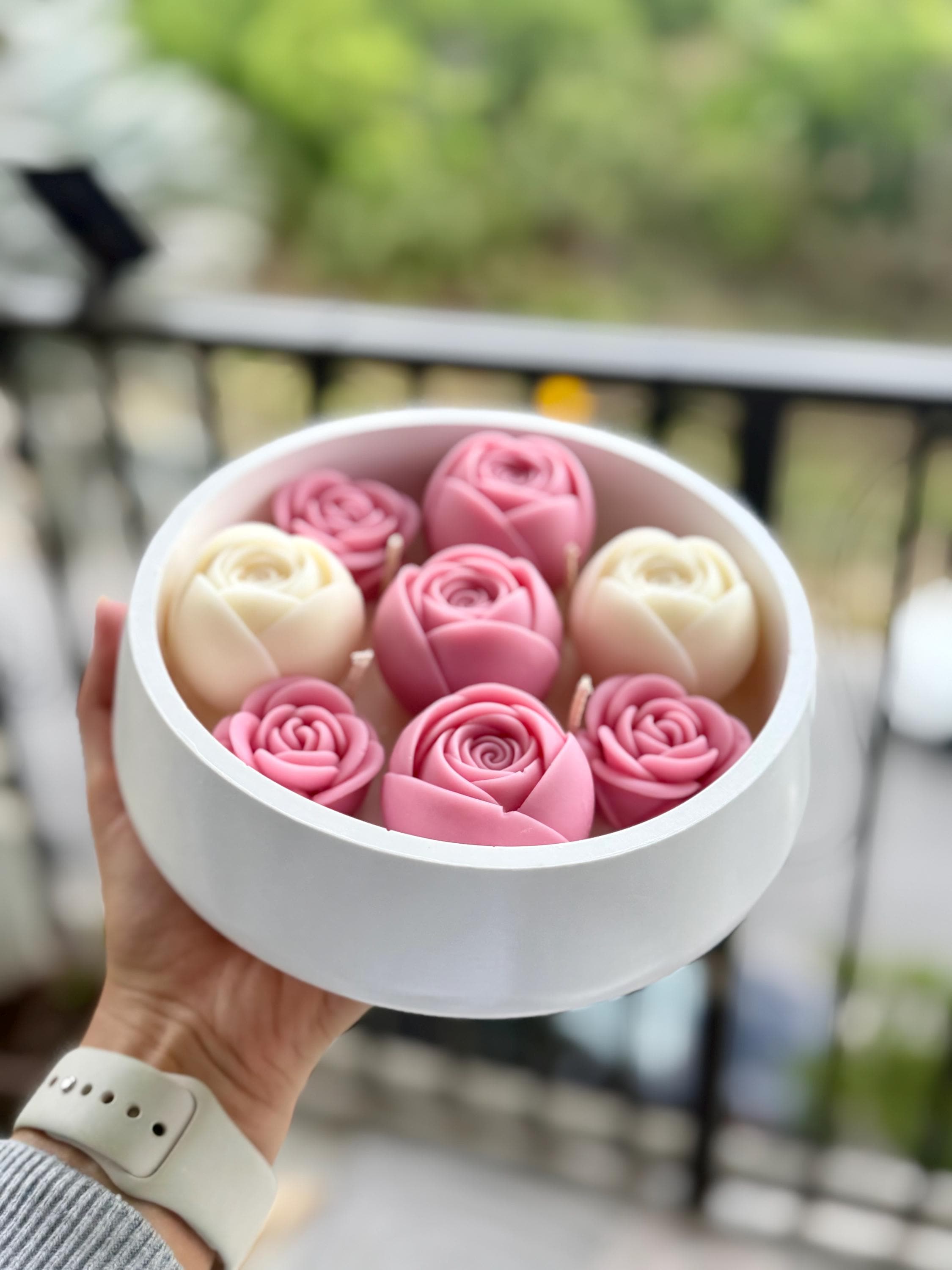 Blushing Rose Bouquet Candle