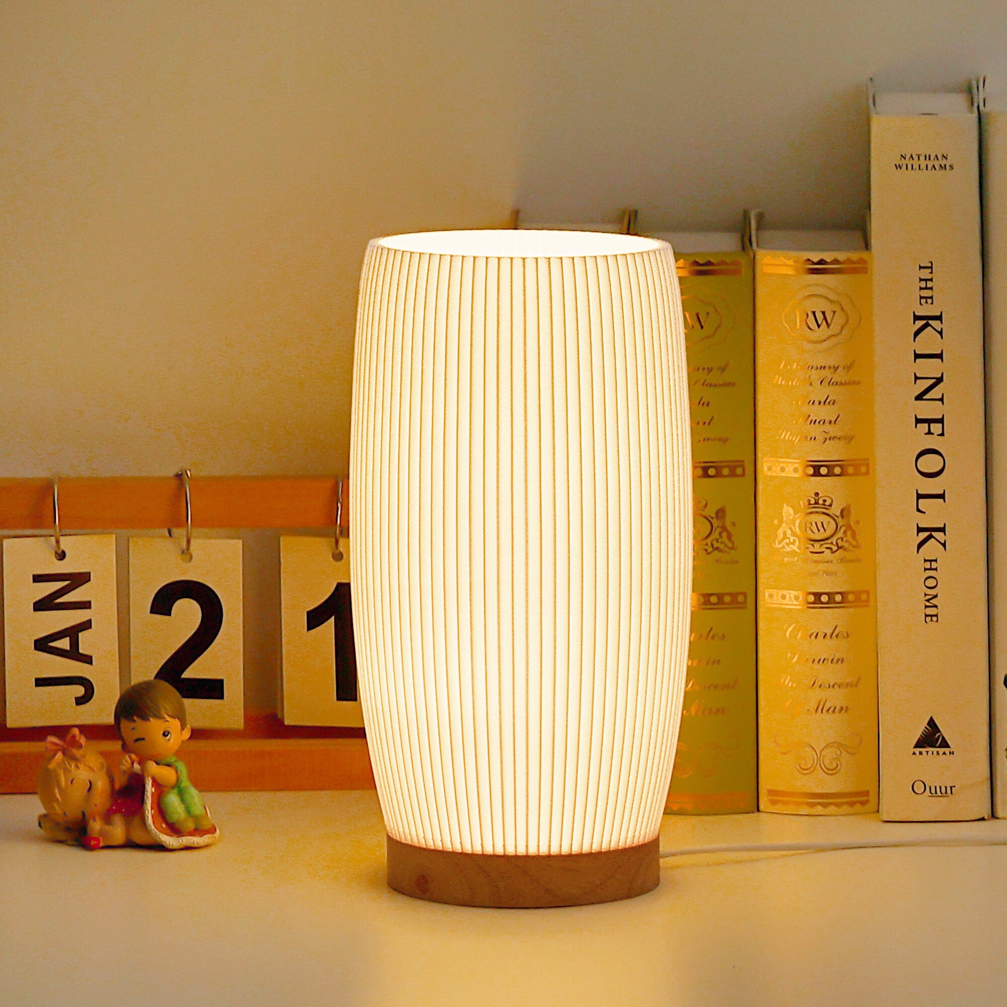 3D Printed Art Sculpture Lamp with Solid Wood Base