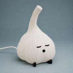 Cute Garlic Night Light, 3D Printed Bedside Lamp, Warm Ambient Light, Kawaii Bedroom Decor, Foodie Gift, Cozy Desk Lamp