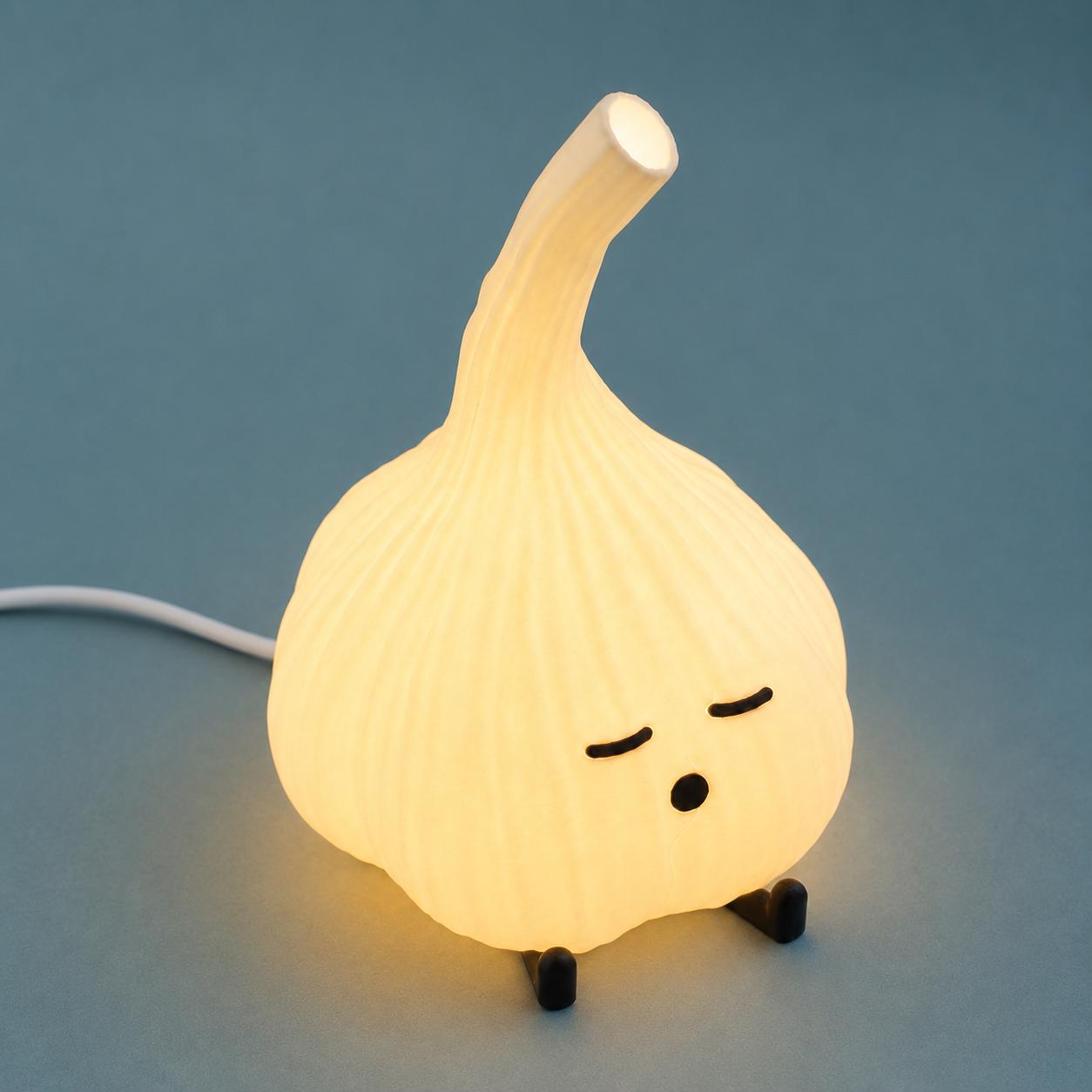 Cute Garlic Night Light, 3D Printed Bedside Lamp, Warm Ambient Light, Kawaii Bedroom Decor, Foodie Gift, Cozy Desk Lamp